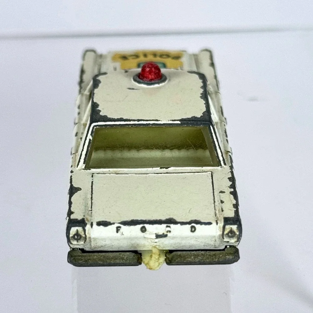 Vintage Matchbox Lesney No 55/59 Ford Galaxie Police Car Made in England White